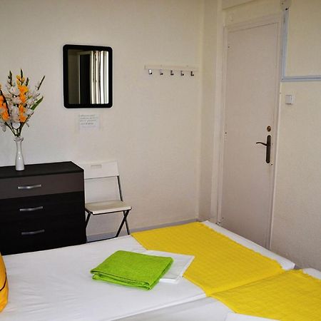 Double Cozy Room. Ruzafa - Perfect Place To Stay Valenza Esterno foto