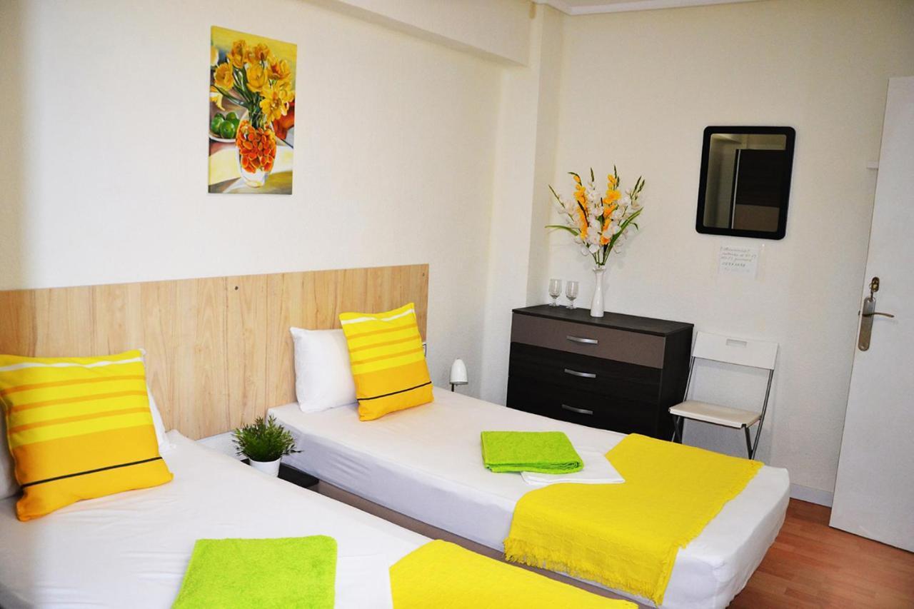 Double Cozy Room. Ruzafa - Perfect Place To Stay Valenza Esterno foto